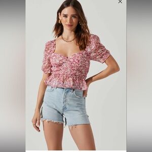 Nayeli Floral Print Short Sleeve Top